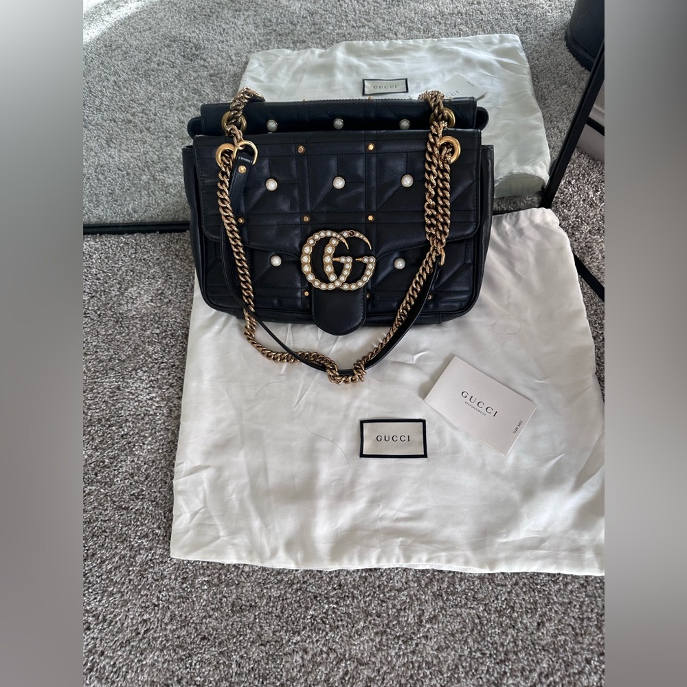 Near perfect condition, Gucci Medium  Maramont pearl purse
